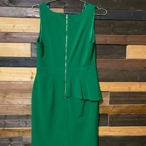 Worthington Green dress. Size 8